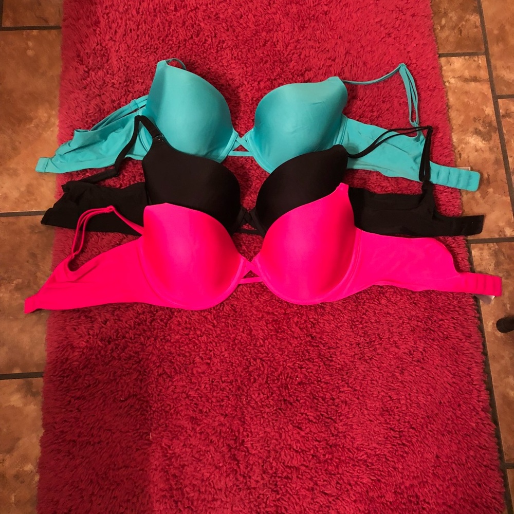 Set of 3 Victoria secret t-shirt bras